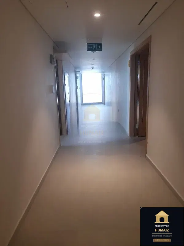 2-Bedroom Luxury Apartment (Sea Facing, 2 Bath, Suite 21) at The Views For Sale in DHA Phase 8 Karachi — Photograph 4