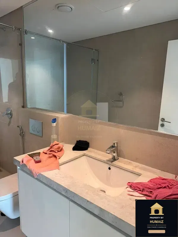 2-Bedroom Luxury Apartment (Sea Facing, 3 Bath, Suite 36) at The Views For Sale in DHA Phase 8 Karachi — Photograph 4