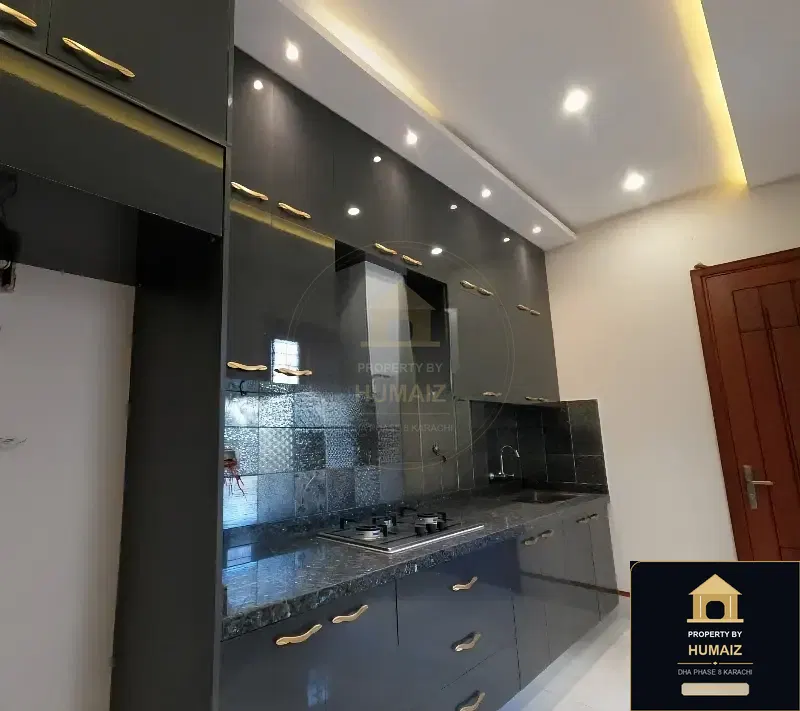 500 Sq. Yd. 5-Bedroom Luxury Villa (Basement, 5 Bath, Residence 7) in Zone A For Sale in DHA Phase 8 Karachi — Photograph 7