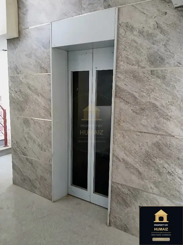 453 Sq. Yd. Corporate Office Space (Basement, Unit 2) on Al-Murtaza Commercial For Rent in DHA Phase 8 Karachi — Photograph 5