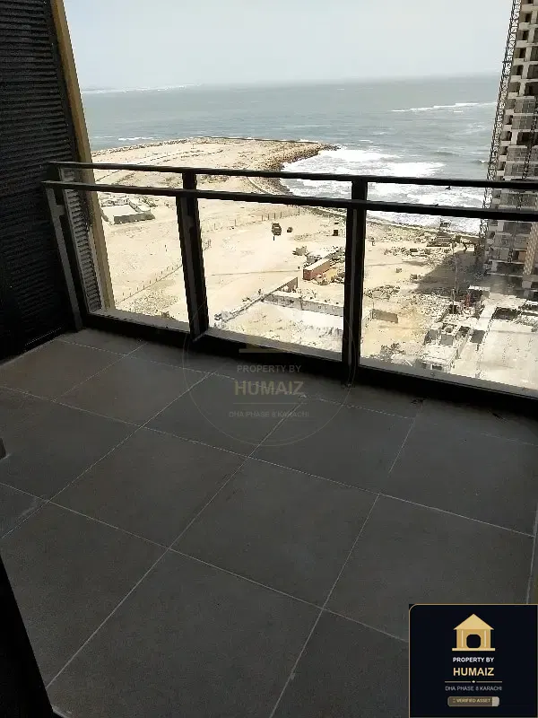 2-Bedroom Luxury Apartment (Sea Facing, 4 Bath, Suite 1) at Coral Towers For Sale in DHA Phase 8 Karachi — Photograph 9