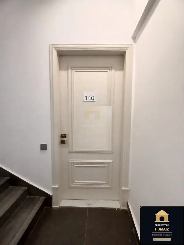 3-Bedroom Luxury Apartment (Corner, 3 Bath, Suite 19) in DHA Phase 8 For Sale in DHA Phase 8 Karachi — Photograph 4