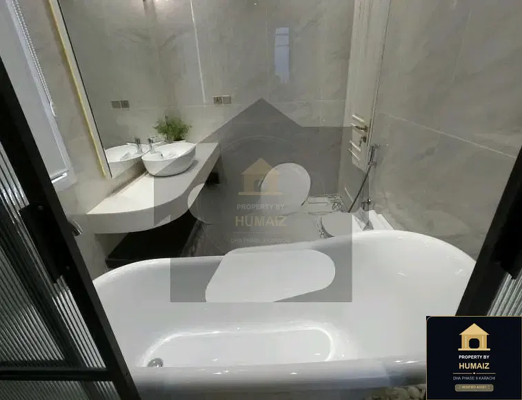 3-Bedroom Luxury Apartment (Sea Facing, 4 Bath, Suite 33) at HMR Waterfront For Sale in DHA Phase 8 Karachi — Photograph 5