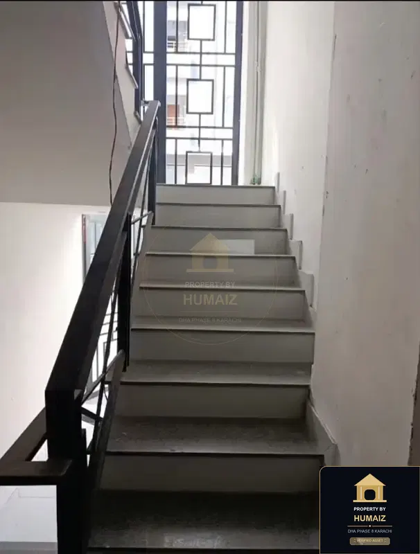 3-Bedroom Luxury Apartment (Brand New, 3 Bath, Suite 15) on Al-Murtaza Commercial For Sale in DHA Phase 8 Karachi — Photograph 3
