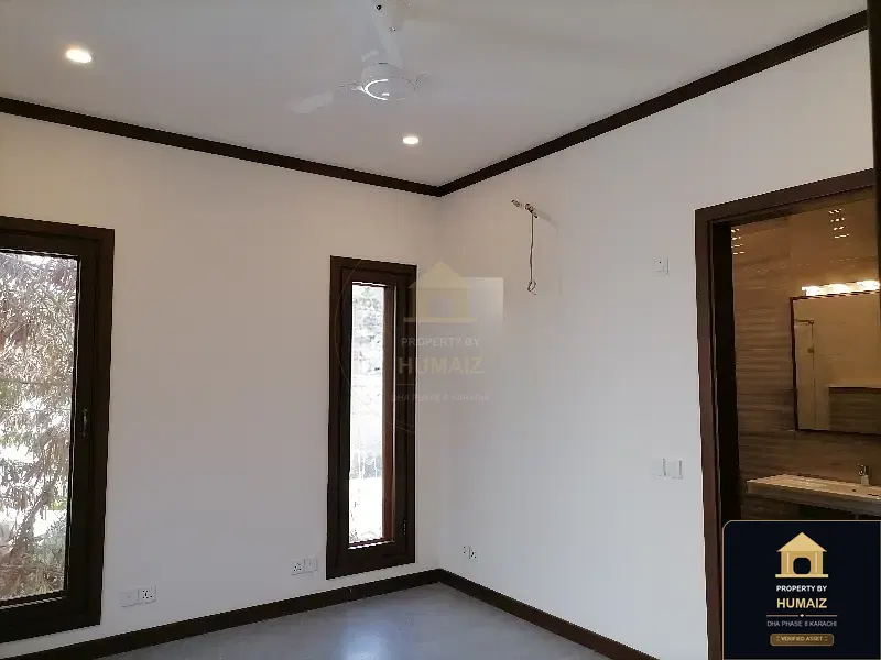 500 Sq. Yd. 6-Bedroom Luxury Villa (Private Pool, 6 Bath, Residence 9) in DHA Phase 8 For Rent in DHA Phase 8 Karachi — Photograph 5