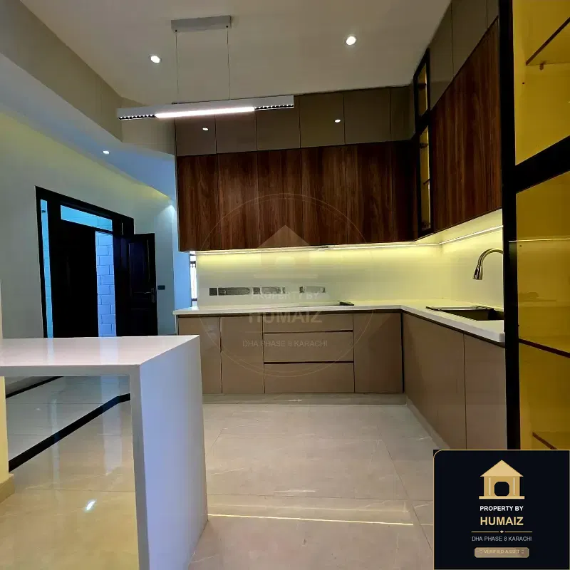 666 Sq. Yd. 4-Bedroom Luxury Villa in Zone A For Sale in DHA Phase 8 Karachi — Photograph 17