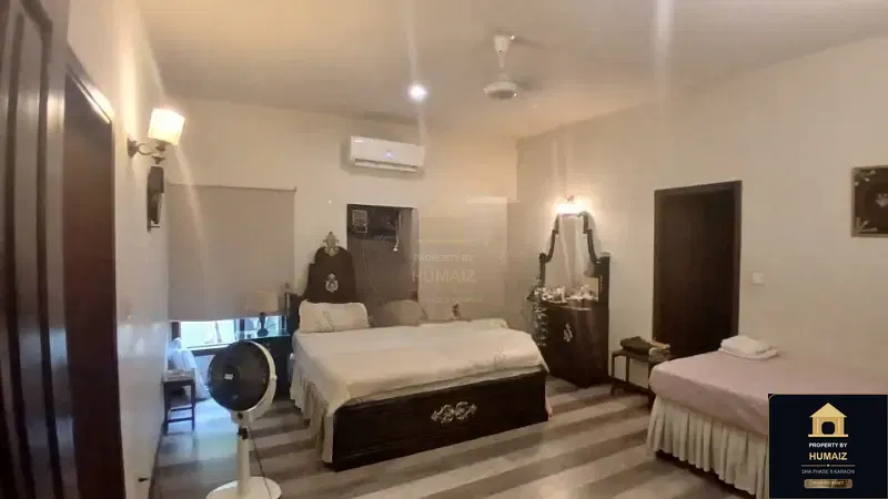 1,000 Sq. Yd. 7-Bedroom Luxury Villa (Basement, 7 Bath, Residence 6) in DHA Phase 8 For Sale in DHA Phase 8 Karachi — Photograph 5