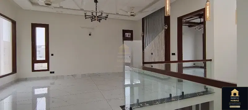 500 Sq. Yd. 7-Bedroom Luxury Villa (Basement, 6 Bath, Residence 3) in DHA Phase 8 For Sale in DHA Phase 8 Karachi — Photograph 24