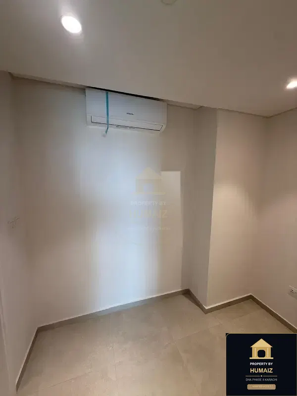 Luxury Penthouse Suite (Sea Facing, Suite 2) at The Views For Sale in DHA Phase 8 Karachi — Photograph 9