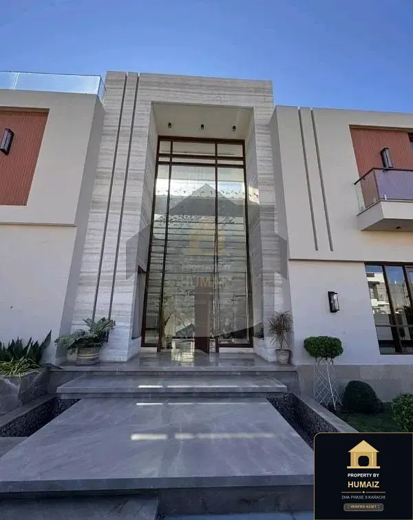 1,000 Sq. Yd. 5-Bedroom Luxury Villa in DHA Phase 8 For Sale in DHA Phase 8 Karachi — Photograph 5