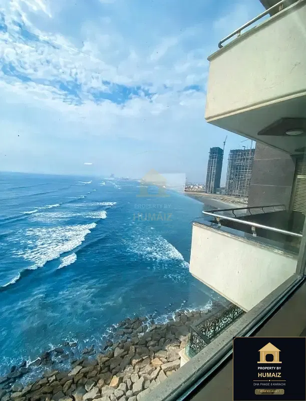 2-Bedroom Luxury Apartment (Sea Facing, 3 Bath, Suite 21) at Pearl Towers For Rent in DHA Phase 8 Karachi — Photograph 3