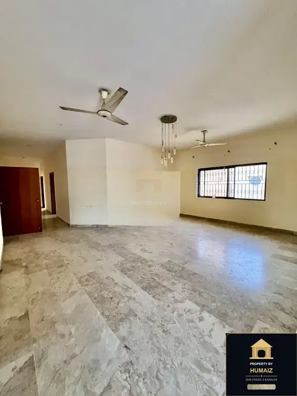 3-Bedroom Upper/Lower Portion (4 Bath, Unit 69) in DHA Phase 8 For Rent in DHA Phase 8 Karachi — Photograph 10