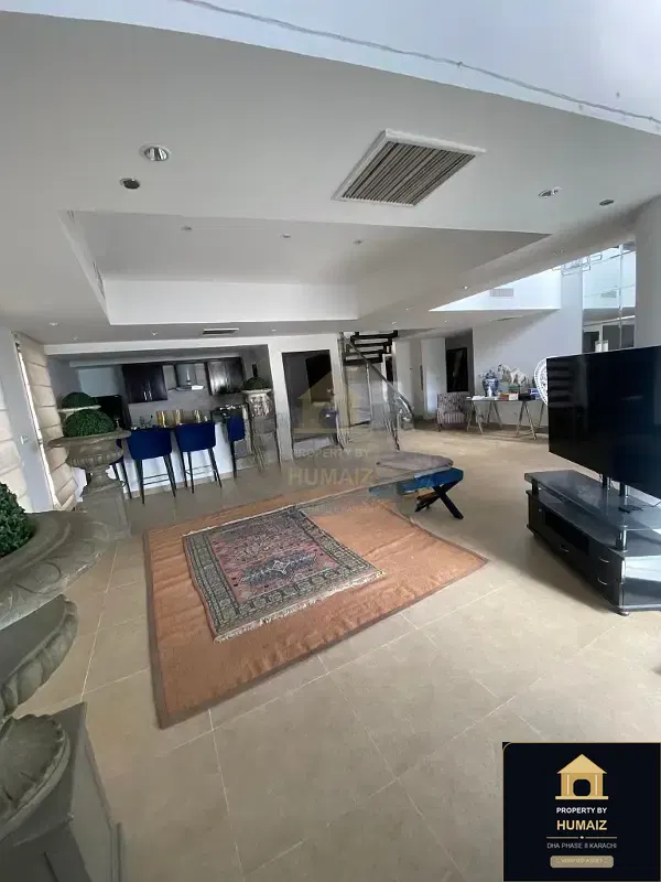 4-Bedroom Luxury Apartment (Sea Facing, 5 Bath, Suite 1) at Emaar Oceanfront For Rent in DHA Phase 8 Karachi — Photograph 2