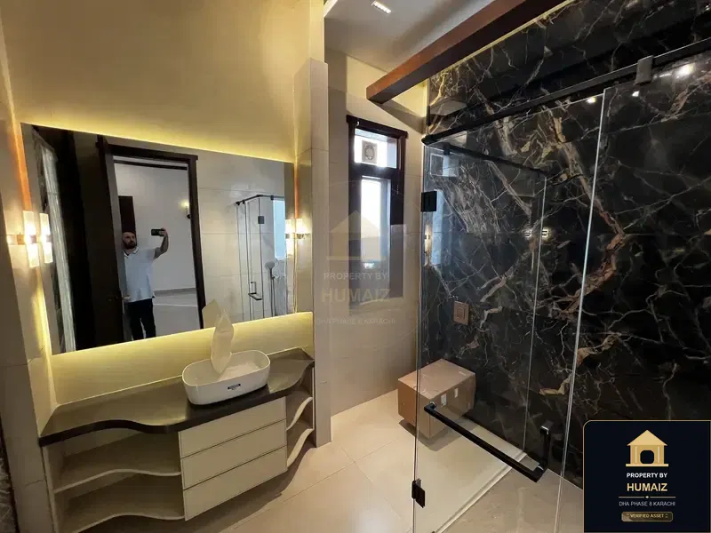 666 Sq. Yd. 6-Bedroom Luxury Villa (Private Pool, Residence 1) in Khayaban-e-Iqbal For Sale in DHA Phase 8 Karachi — Photograph 17