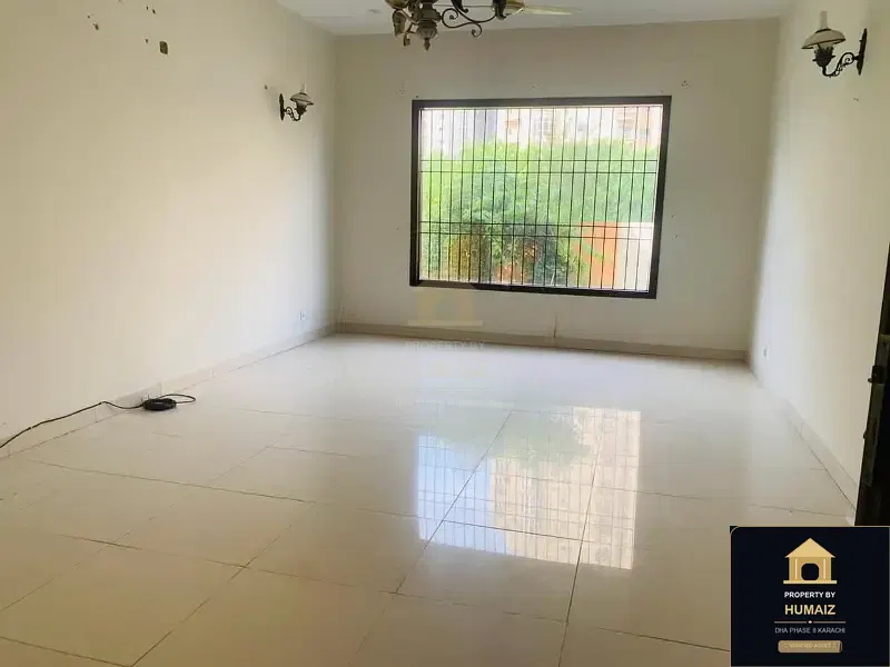 3-Bedroom Upper/Lower Portion (4 Bath, Unit 41) in DHA Phase 8 For Rent in DHA Phase 8 Karachi — Photograph 2