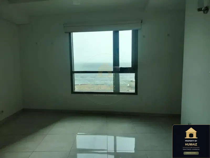 4-Bedroom Luxury Apartment (Sea Facing, 6 Bath, Suite 12) at Pearl Towers For Sale in DHA Phase 8 Karachi — Photograph 10