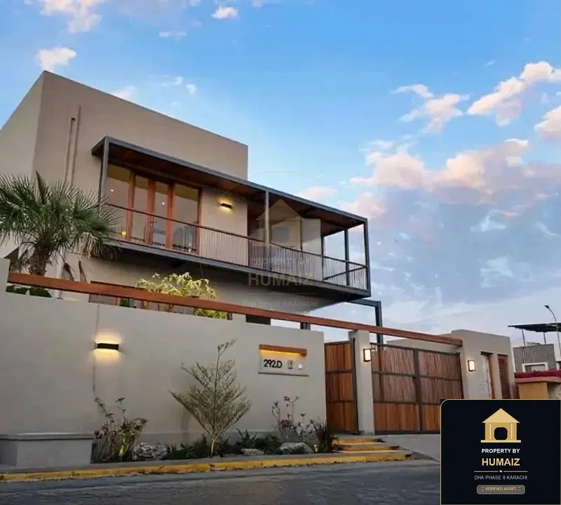 500 Sq. Yd. 6-Bedroom Luxury Villa (West Open, 6 Bath, Residence 6) on Khayaban-e-Faisal For Sale in DHA Phase 8 Karachi — Photograph 2