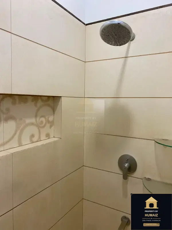 3-Bedroom Upper/Lower Portion (3 Bath, Unit 81) in DHA Phase 8 For Rent in DHA Phase 8 Karachi — Photograph 14