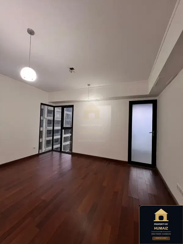 4-Bedroom Luxury Apartment (Sea Facing, 4 Bath, Suite 1) at Emaar Oceanfront For Sale in DHA Phase 8 Karachi — Photograph 11