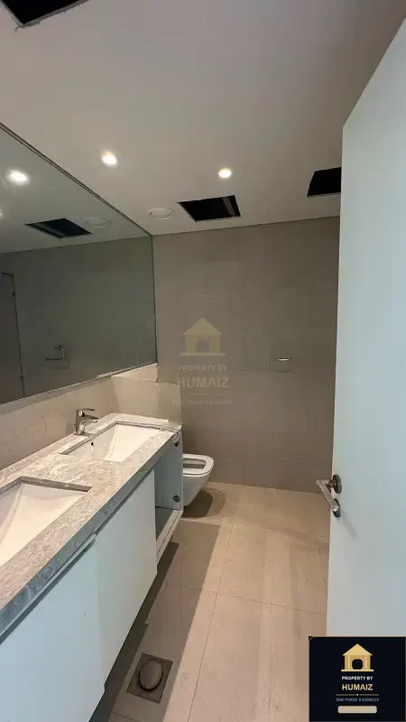 3-Bedroom Luxury Apartment at The Views South Tower For Sale in DHA Phase 8 Karachi — Photograph 4