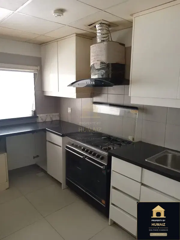 4-Bedroom Luxury Apartment (Sea Facing, 6 Bath, Suite 2) at Reef Towers For Rent in DHA Phase 8 Karachi — Photograph 21