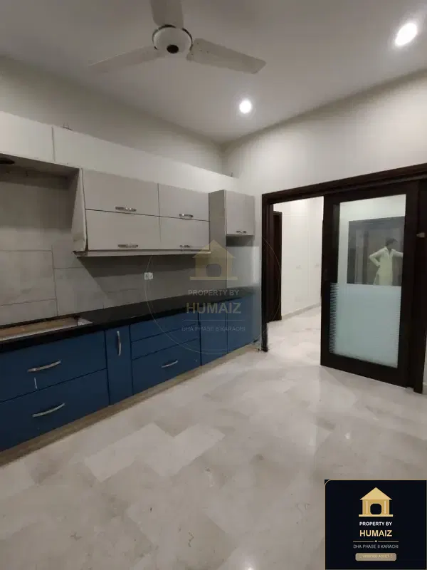 4-Bedroom Upper/Lower Portion (Basement, 5 Bath, Unit 13) in DHA Phase 8 For Rent in DHA Phase 8 Karachi — Photograph 3