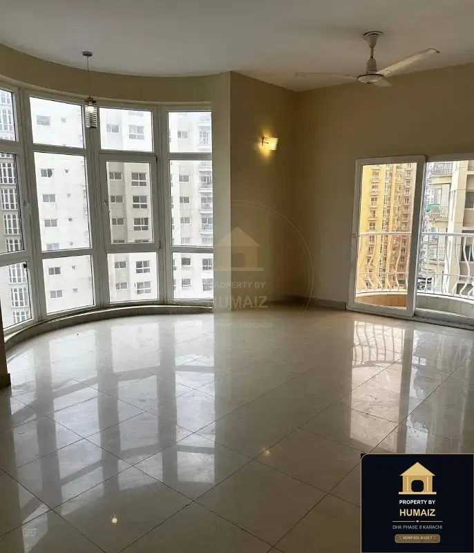 3-Bedroom Luxury Apartment (4 Bath, Suite 17) at Creek Vistas For Rent in DHA Phase 8 Karachi — Photograph 11
