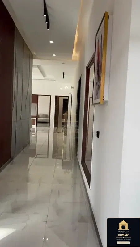 500 Sq. Yd. 6-Bedroom Luxury Villa (West Open, 6 Bath, Residence 39) in DHA Phase 8 For Sale in DHA Phase 8 Karachi — Photograph 9