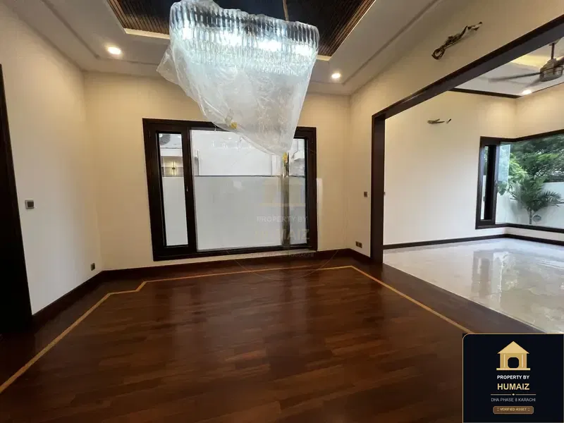 500 Sq. Yd. 6-Bedroom Luxury Villa (West Open, 6 Bath, Residence 7) in DHA Phase 8 For Sale in DHA Phase 8 Karachi — Photograph 4