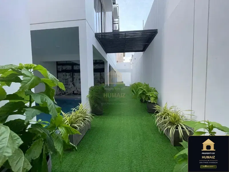 1,000 Sq. Yd. 11-Bedroom Luxury Villa (West Open, 7 Bath, Residence 1) in DHA Phase 8 For Sale in DHA Phase 8 Karachi — Photograph 10