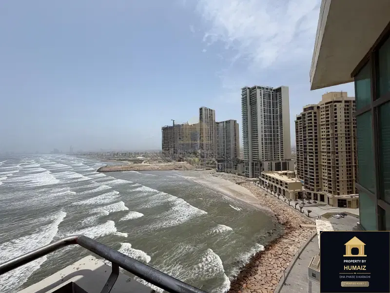 3-Bedroom Luxury Apartment (Sea Facing, 5 Bath, Suite 10) at Pearl Towers For Sale in DHA Phase 8 Karachi — Photograph 15