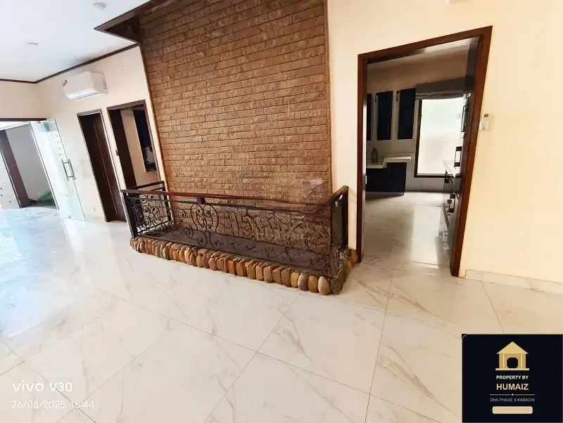 500 Sq. Yd. 6-Bedroom Luxury Villa (Basement, 6 Bath, Residence 3) in Zone A For Sale in DHA Phase 8 Karachi — Photograph 12