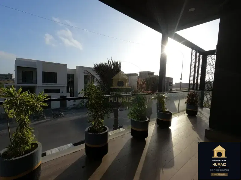 500 Sq. Yd. 6-Bedroom Luxury Villa (West Open, 6 Bath, Residence 7) in Khayaban-e-Shujaat For Sale in DHA Phase 8 Karachi — Photograph 7