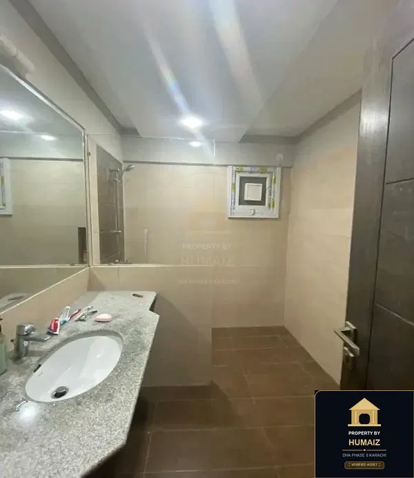 2-Bedroom Luxury Apartment (3 Bath, Suite 2) at Pearl Towers For Rent in DHA Phase 8 Karachi — Photograph 4