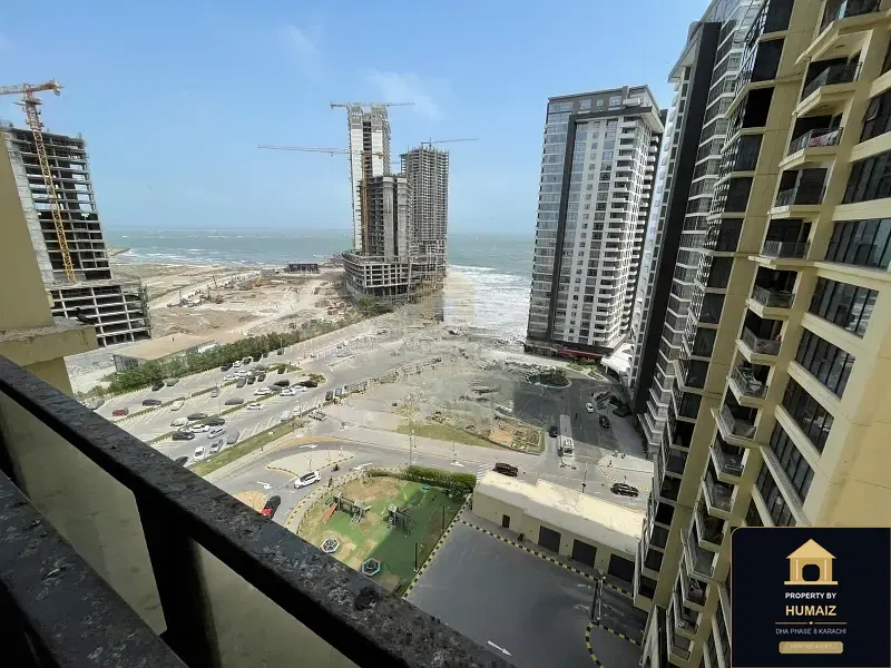 3-Bedroom Luxury Apartment (5 Bath, Suite 16) at Coral Towers For Sale in DHA Phase 8 Karachi — Photograph 3