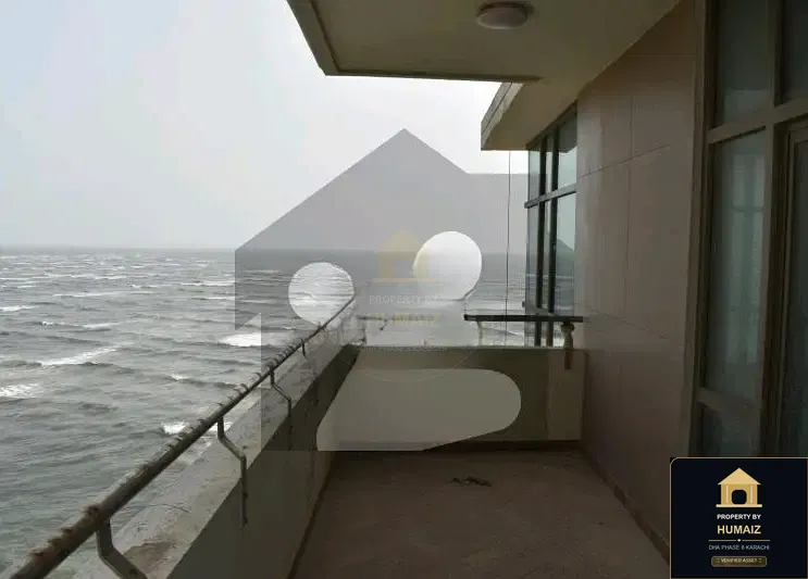 3-Bedroom Luxury Apartment (Brand New, 5 Bath, Suite 2) at Emaar Oceanfront For Rent in DHA Phase 8 Karachi — Photograph 37