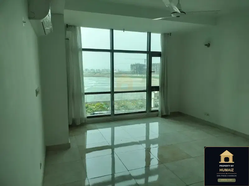 4-Bedroom Luxury Apartment (Sea Facing, 5 Bath, Suite 1) at Pearl Towers For Rent in DHA Phase 8 Karachi — Photograph 2