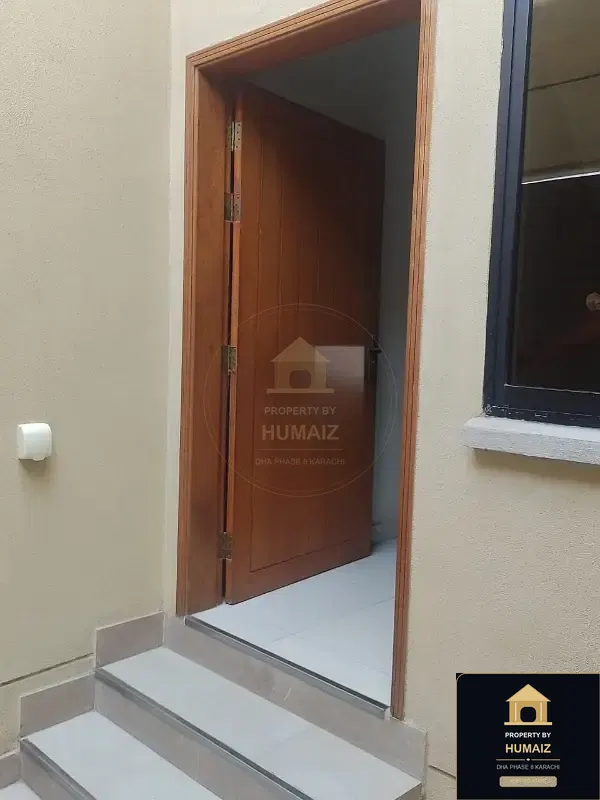 100 Sq. Yd. 4-Bedroom Luxury Villa (Basement, 4 Bath, Residence 13) in DHA Phase 8 For Sale in DHA Phase 8 Karachi — Photograph 6