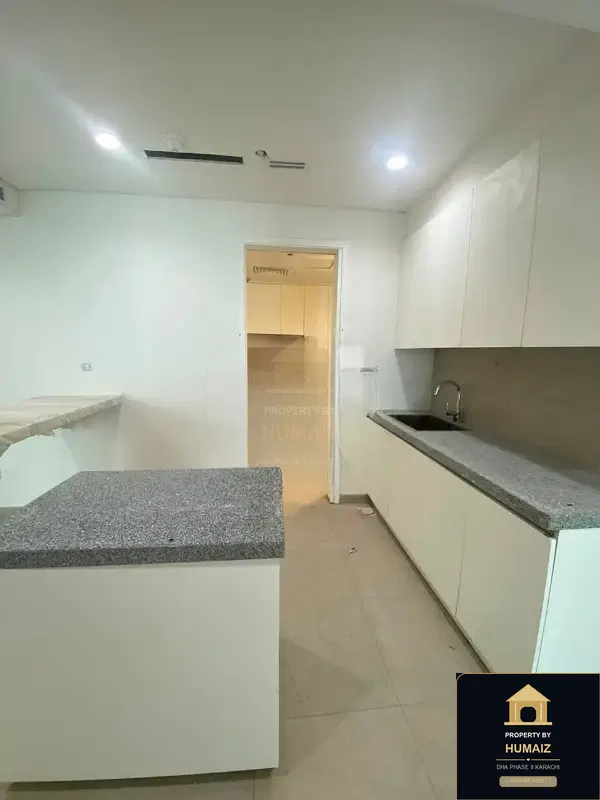 3-Bedroom Luxury Apartment (West Open, 5 Bath, Suite 15) at Panorama For Sale in DHA Phase 8 Karachi — Photograph 5