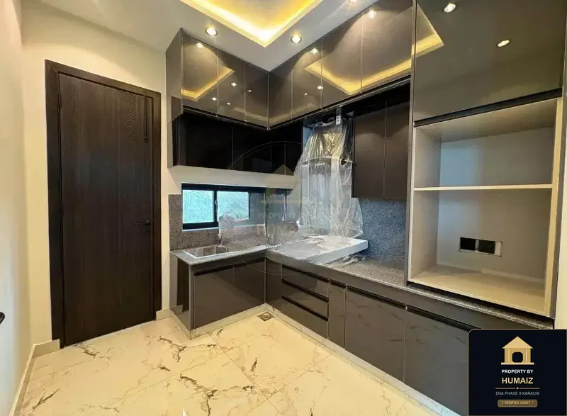 100 Sq. Yd. 4-Bedroom Luxury Villa (West Open, 5 Bath, Residence 3) in Khayaban-e-Iqbal For Sale in DHA Phase 8 Karachi — Photograph 3