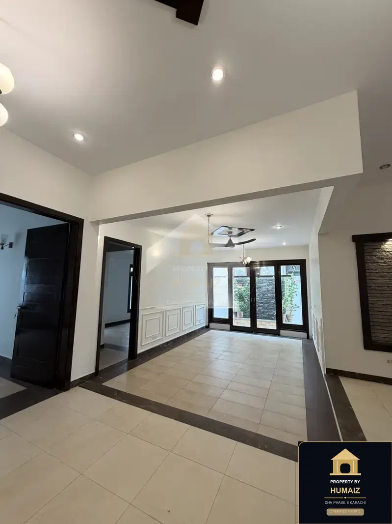 500 Sq. Yd. 6-Bedroom Luxury Villa (6 Bath, Residence 87) in DHA Phase 8 For Sale in DHA Phase 8 Karachi — Photograph 12