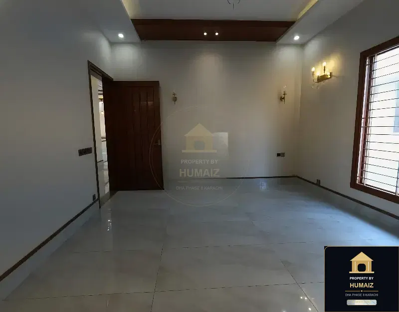 500 Sq. Yd. 5-Bedroom Luxury Villa (Basement, 5 Bath, Residence 7) in Zone A For Sale in DHA Phase 8 Karachi — Photograph 9