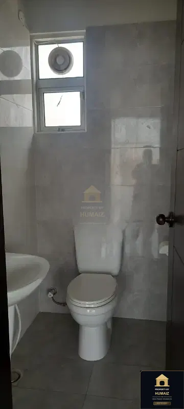 333 Sq. Yd. Corporate Office Space (Brand New, 2 Bath, Unit 1) in DHA Phase 8 For Rent in DHA Phase 8 Karachi — Photograph 27