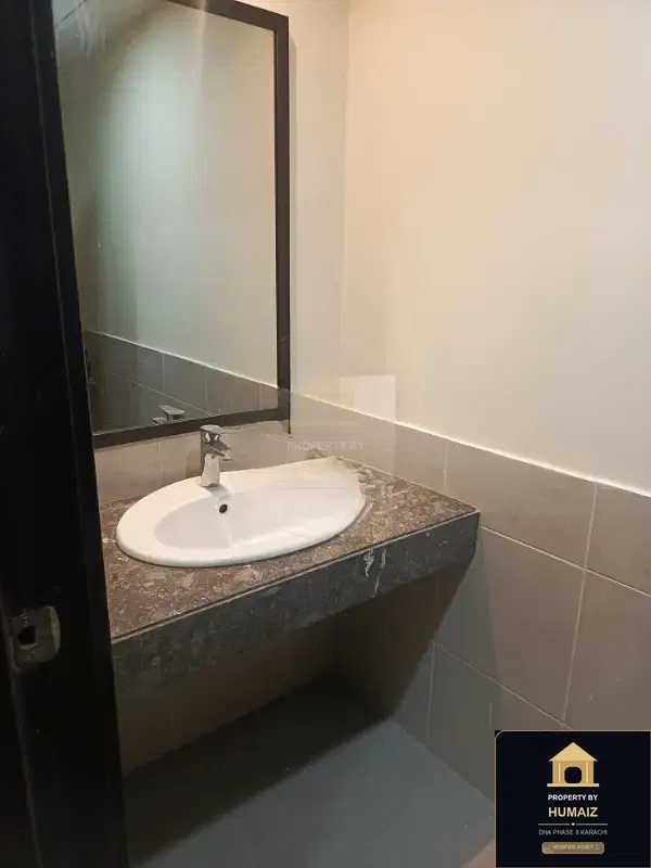 3-Bedroom Luxury Apartment (Sea Facing, 5 Bath, Suite 2) at Coral Towers For Sale in DHA Phase 8 Karachi — Photograph 21