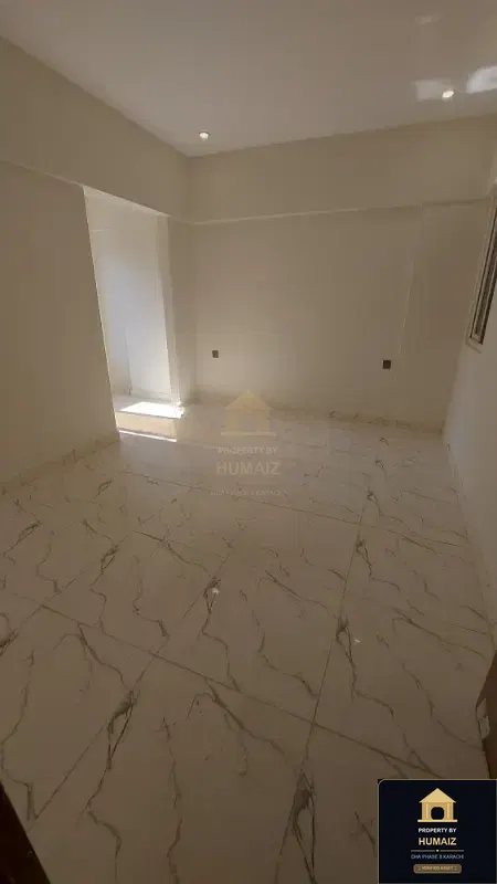 3-Bedroom Luxury Apartment (West Open, 3 Bath, Suite 39) on Al-Murtaza Commercial For Sale in DHA Phase 8 Karachi — Photograph 4