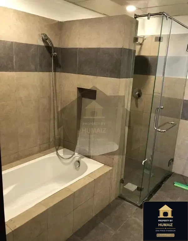 4-Bedroom Luxury Apartment (Private Pool, 5 Bath, Suite 7) at Tower A For Sale in DHA Phase 8 Karachi — Photograph 5