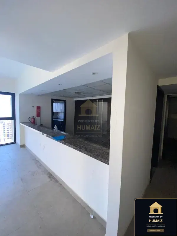 4-Bedroom Luxury Apartment (Sea Facing, 6 Bath, Suite 6) at Coral Towers For Sale in DHA Phase 8 Karachi — Photograph 16