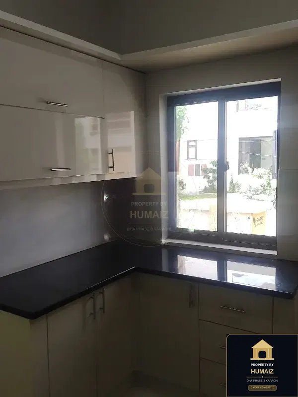 100 Sq. Yd. 4-Bedroom Luxury Villa (Basement, 4 Bath, Residence 13) in DHA Phase 8 For Sale in DHA Phase 8 Karachi — Photograph 4