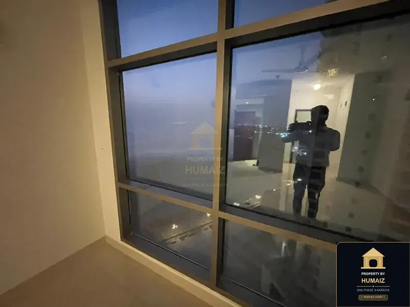 4-Bedroom Luxury Apartment (West Open, 6 Bath, Suite 2) at Reef Towers For Sale in DHA Phase 8 Karachi — Photograph 12