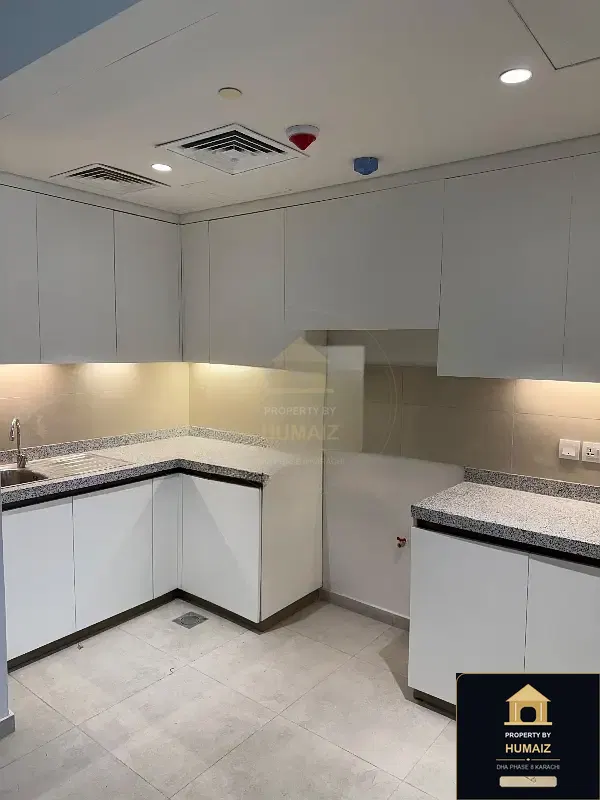 2-Bedroom Luxury Apartment (Sea Facing, 3 Bath, Suite 9) at The Views For Rent in DHA Phase 8 Karachi — Photograph 12